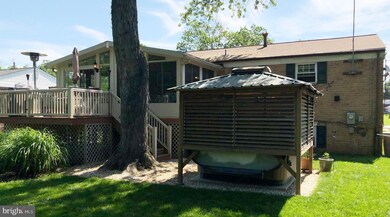 16116 Laurel Ridge Dr, Laurel, MD 20707 - photo 3