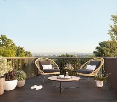 66 Wordsworth St unit 4, Boston, MA 02128 - photo 3