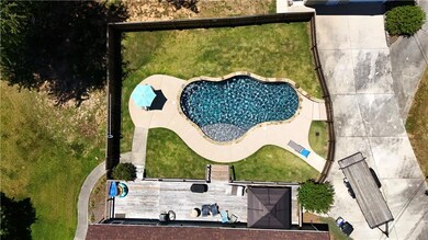 Birds eye view of property