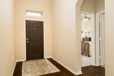 1653 Morgan Trail Dr, Alvin, TX 77511 - photo 4