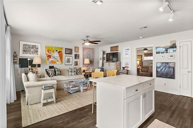 2833 St Charles Ave unit 30, New Orleans, LA 70115 - photo 3