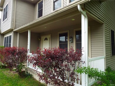 Great Covered Front Porch