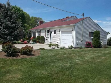 44 Madeline Dr, Riverside, RI 02915 - photo 3