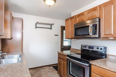 1623 8th Ave N Grand Forks ND-print-006-