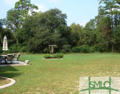 Yard/Garden. An acre of privacy and serenity! Wood