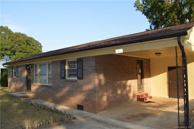 2425 Woodleaf Dr, Gastonia, NC 28052 - photo 3