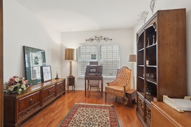 1616 Colchester Ln, Aurora, IL 60505 - photo 4