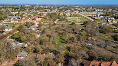 185 Monterrey Hills Dr, Del Valle, TX 78617 - photo 3