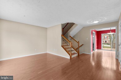 9548 Oakhurst Dr, Columbia, MD 21046 - photo 6