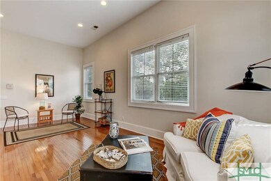 Just over 1000 square feet leaves plenty of space 
