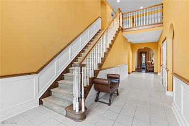 10020 Locust Grove Dr, Chardon, OH 44024 - photo 5