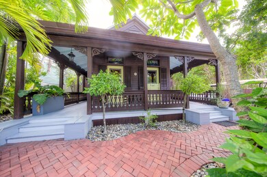 608 Angela St (2019)-9