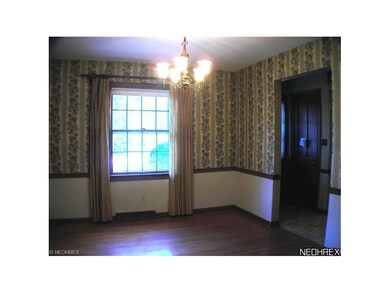 Formal dining room for those special occasions...o