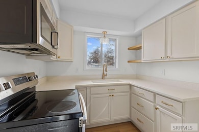 4100 Greenwillow Ln, Idaho Falls, ID 83401 - photo 3