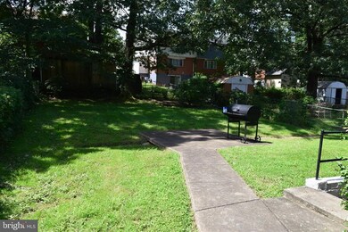 806 Booker Place, Capitol Heights, MD 20743 - photo 3