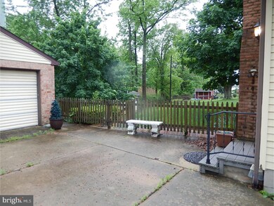 4442 Sandy Dr, Wilmington, DE 19808 - photo 3