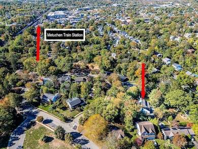 39 Rayle Ct, Metuchen, NJ 08840 - photo 2