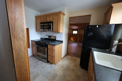 70 Biscayne Ave, Weymouth, MA 02188 - photo 7