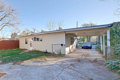 7227 Farnsworth St unit B, Houston, TX 77022 - photo 7