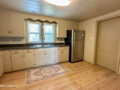 1633 New Sight Dr NE, Brookhaven, MS 39601 - photo 7