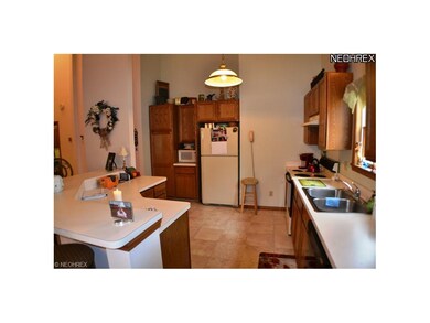 24165 Cottage Gate, Olmsted Falls, OH 44138 - photo 7