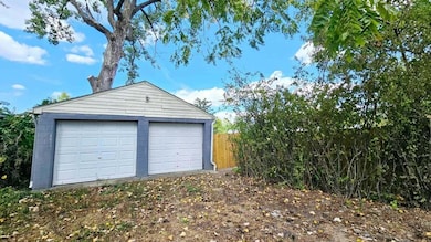 1967 Ferris Rd, Columbus, OH 43224 - photo 6