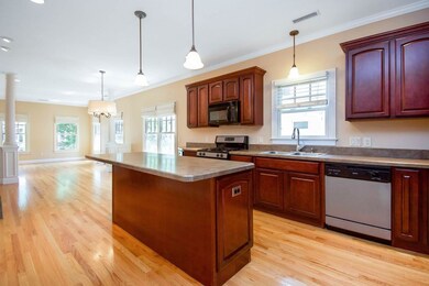 136 Firglade Ave unit 2, Springfield, MA 01108 - photo 5