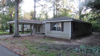 FRONT YARD VIEW 1