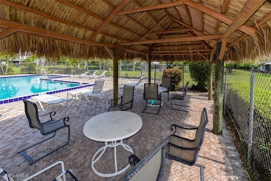 12964 Meadowood Ct, Fort Myers, FL 33919 - photo 5