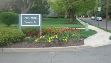 7101 Tamarron Dr, Plainsboro, NJ 08536 - photo 2