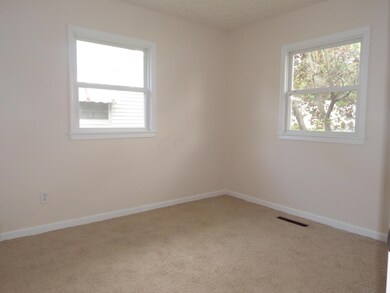 1317 Thurston Dr, Columbus, OH 43227 - photo 7