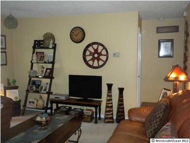 19 Augusta Ct unit 5, Freehold, NJ 07728 - photo 3