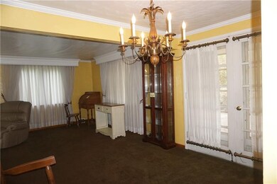 French doors to patio from dining area