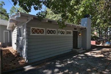 Entry level parking 2 + vehicles