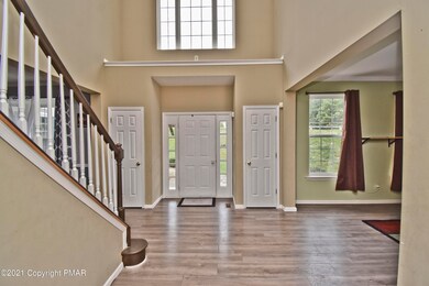 6510 Azure Ct, East Stroudsburg, PA 18301 - photo 3