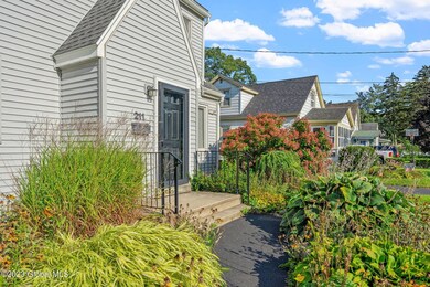 45-web-or-mls-211-stoodley-pl