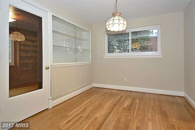 7603 Wildwood Dr, Takoma Park, MD 20912 - photo 6