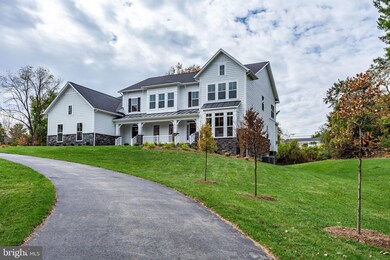 2040 Great Falls St, Falls Church, VA 22043 - photo 6