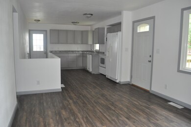Kitchen/Living<|><|>
