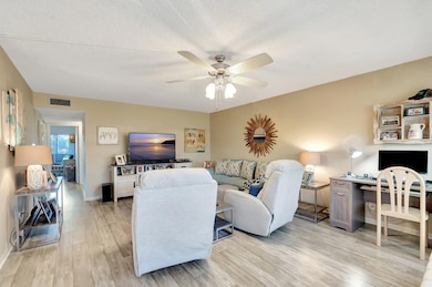 212 Greenbrier A, West Palm Beach, FL 33417 - photo 7