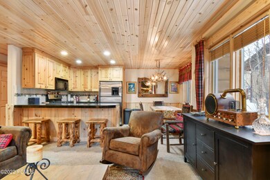 5 Living to Kitchen 2