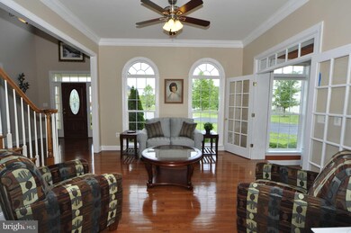 22186 Winter Lake Ct, Ashburn, VA 20148 - photo 4