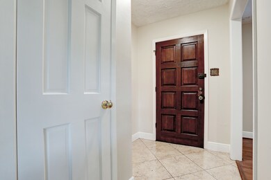 9958 Kirkshire Dr, Houston, TX 77089 - photo 3