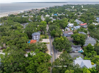 1153 Ocean Blvd, Saint Simons Island, GA 31522 - photo 4