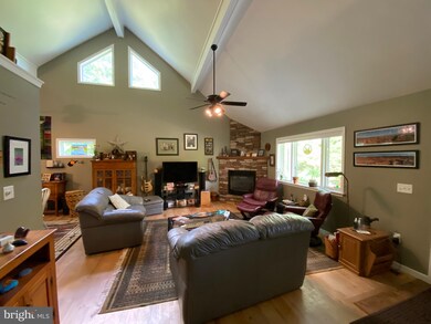 44 Maranatha Ln, Berkeley Springs, WV 25411 - photo 5