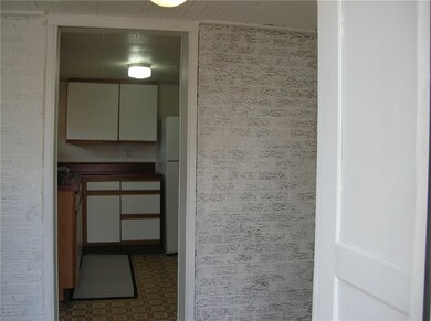 Entry also includes a coat closet