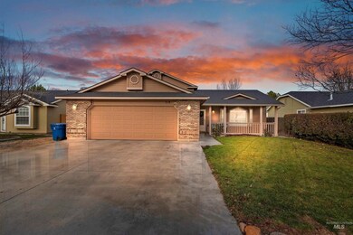 518 Seasons Ct, Nampa, ID 83686 - photo 2