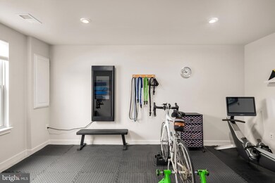 1736 Mill Branch Dr, Laurel, MD 20708 - photo 5