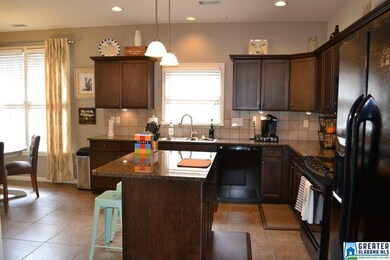 BEAUTIFUL CABINETRY, GRANITE COUNTERTOPS, UNDER-CA