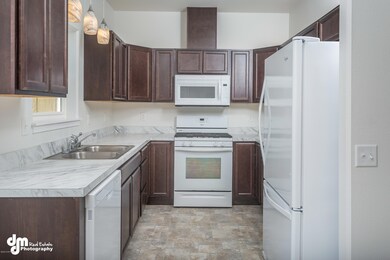 Kitchen_DMD_2702-FULL
